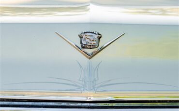 Cadillac-Deville-1968-Beige-Cream-5