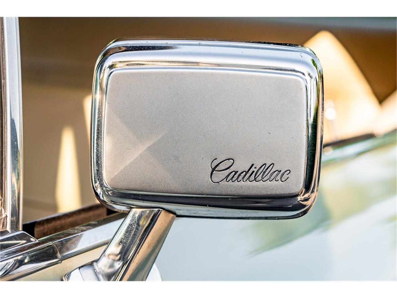 Cadillac-Deville-1968-Beige-Cream-56