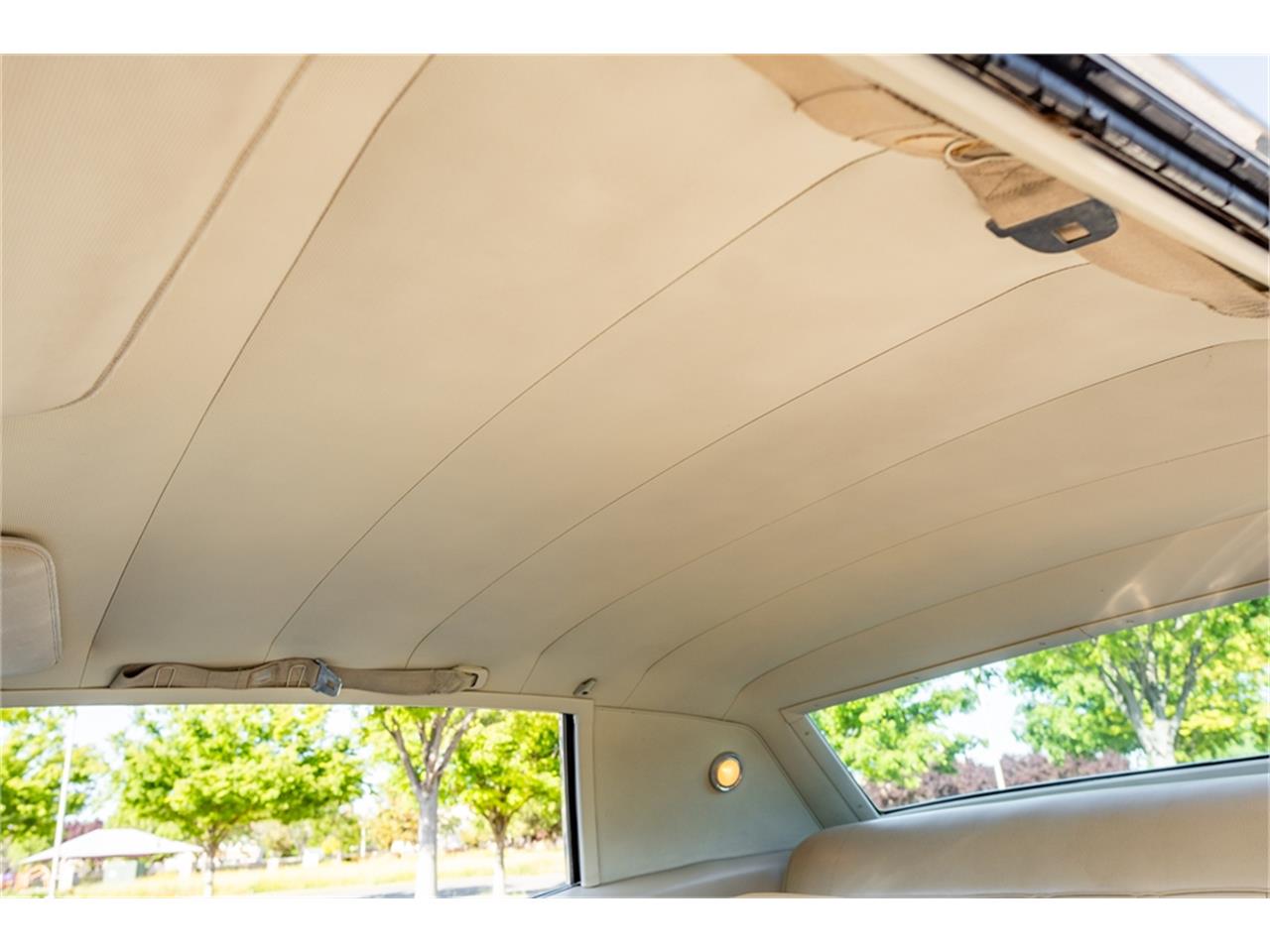 Cadillac-Deville-1968-Beige-Cream-6