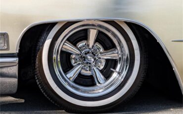 Cadillac-Deville-1968-Beige-Cream-63