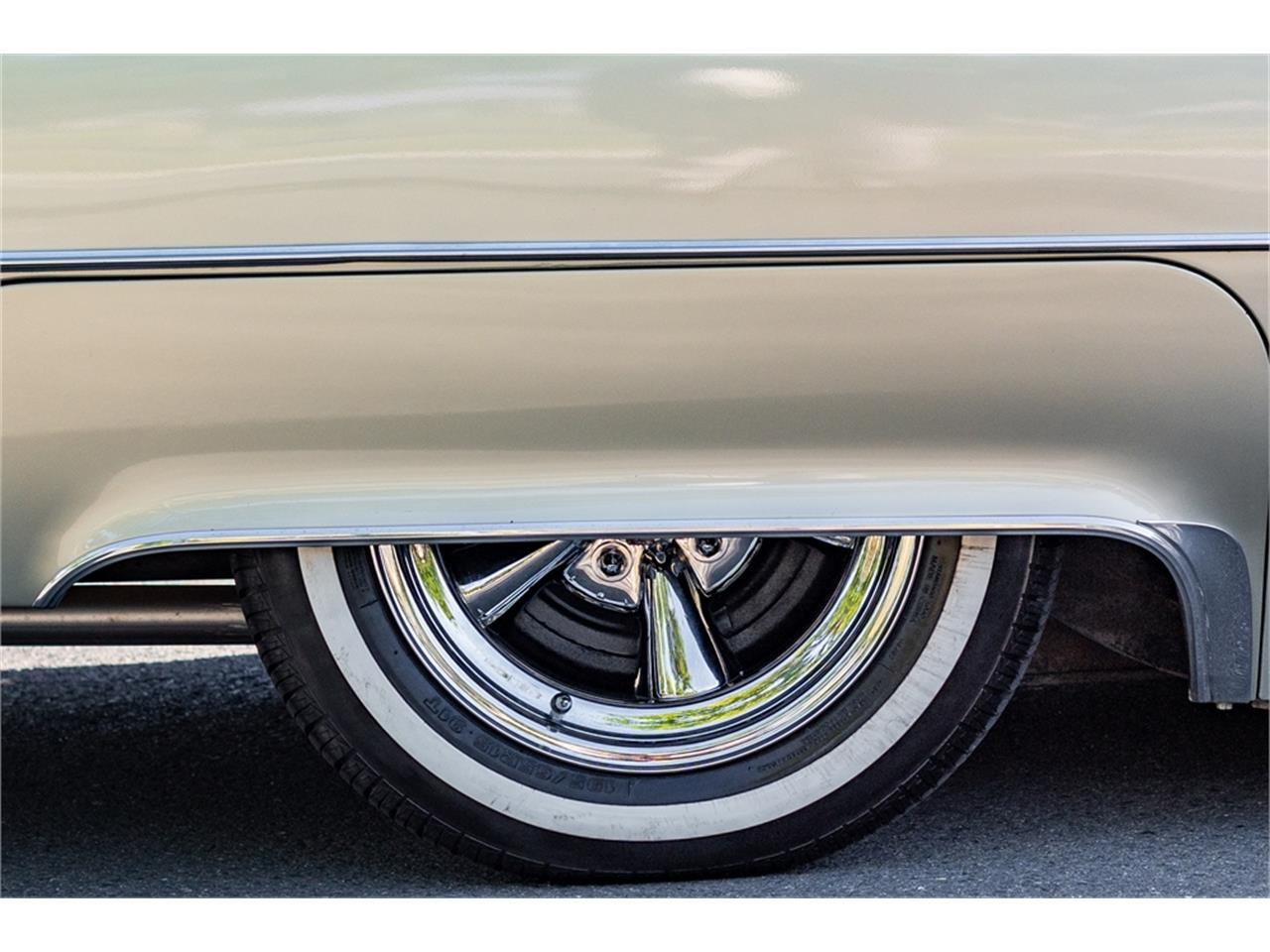 Cadillac-Deville-1968-Beige-Cream-65