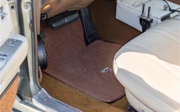 Cadillac-Deville-1968-Beige-Cream-7