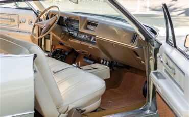 Cadillac-Deville-1968-Beige-Cream-80