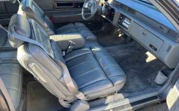 Cadillac-Deville-1988-5