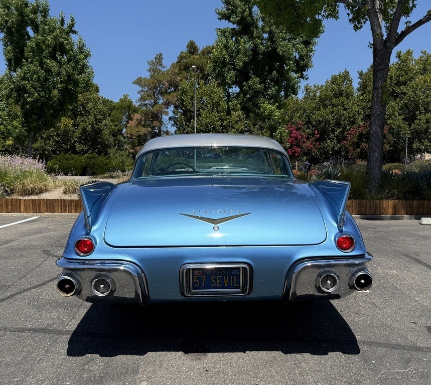 Cadillac-Eldorado-1957-Coupe-3