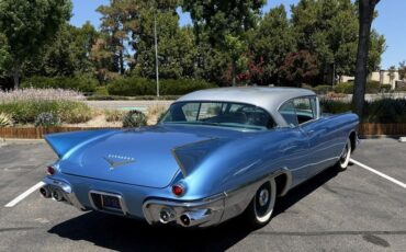 Cadillac-Eldorado-1957-Coupe-4