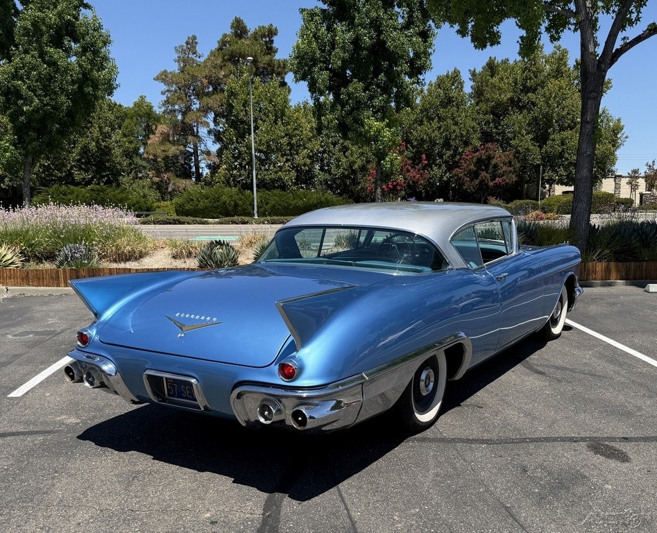 Cadillac-Eldorado-1957-Coupe-4