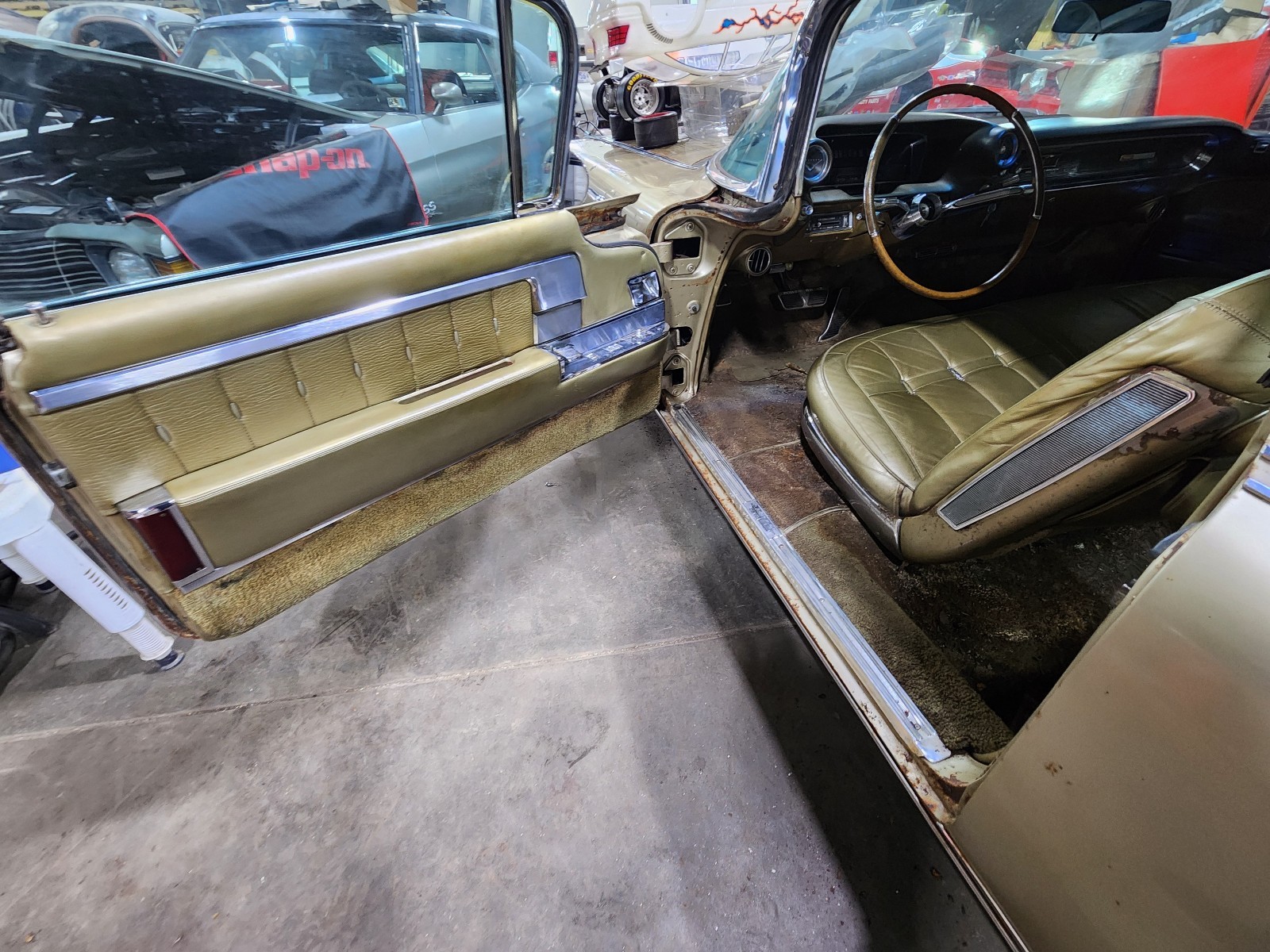 Cadillac-Eldorado-1960-17