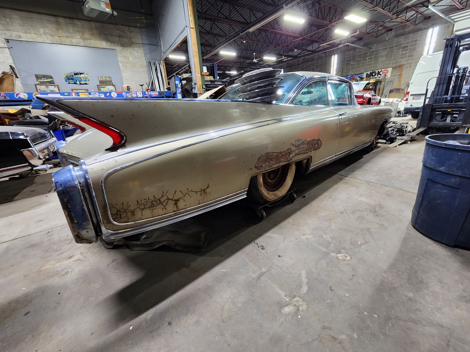 Cadillac-Eldorado-1960-2