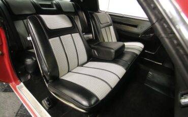 Cadillac-Eldorado-1967-Flamenco-Red-Black-and-White-15