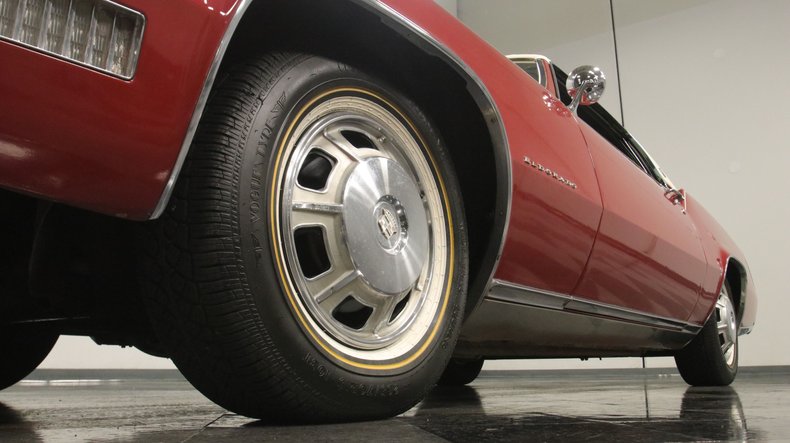Cadillac-Eldorado-1967-Flamenco-Red-Black-and-White-31