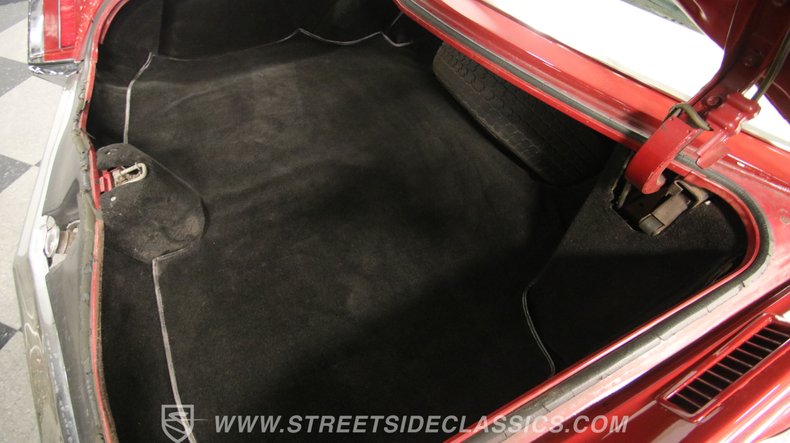 Cadillac-Eldorado-1967-Flamenco-Red-Black-and-White-42