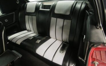 Cadillac-Eldorado-1967-Flamenco-Red-Black-and-White-47