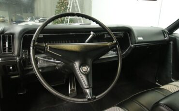 Cadillac-Eldorado-1967-Flamenco-Red-Black-and-White-6