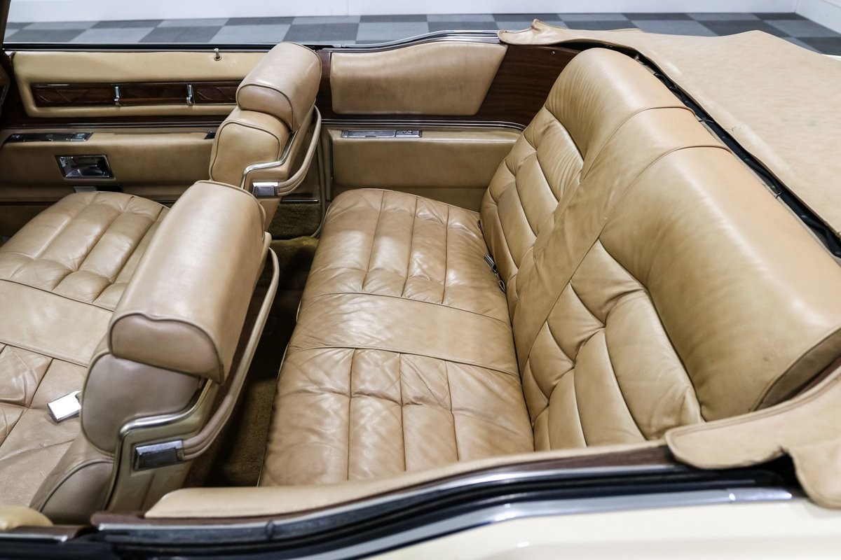 Cadillac-Eldorado-1976-Convertible-20