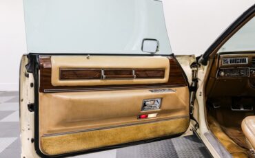 Cadillac-Eldorado-1976-Yellow-Yellow-15