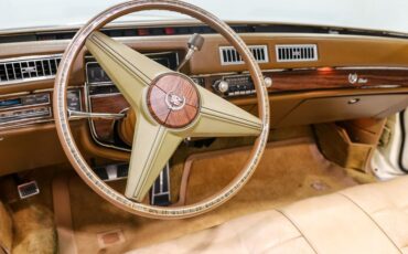 Cadillac-Eldorado-1976-Yellow-Yellow-16