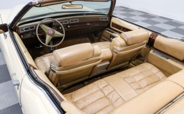 Cadillac-Eldorado-1976-Yellow-Yellow-21