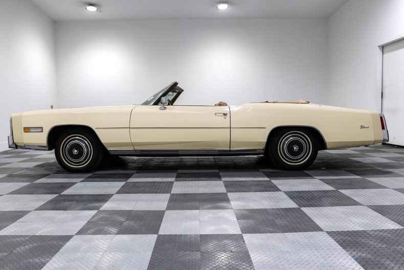 Cadillac-Eldorado-1976-Yellow-Yellow-4