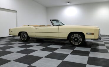 Cadillac-Eldorado-1976-Yellow-Yellow-8