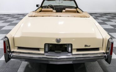 Cadillac-Eldorado-1976-Yellow-Yellow-9