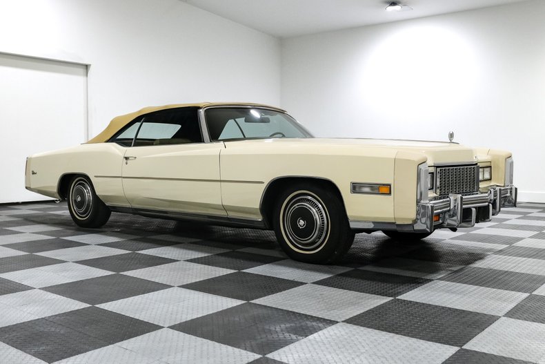 Cadillac-Eldorado-1976-Yellow-Yellow