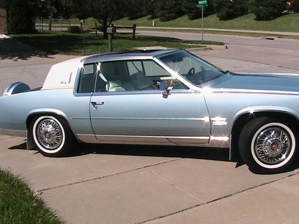 Cadillac-Eldorado-1982-Coupe-10