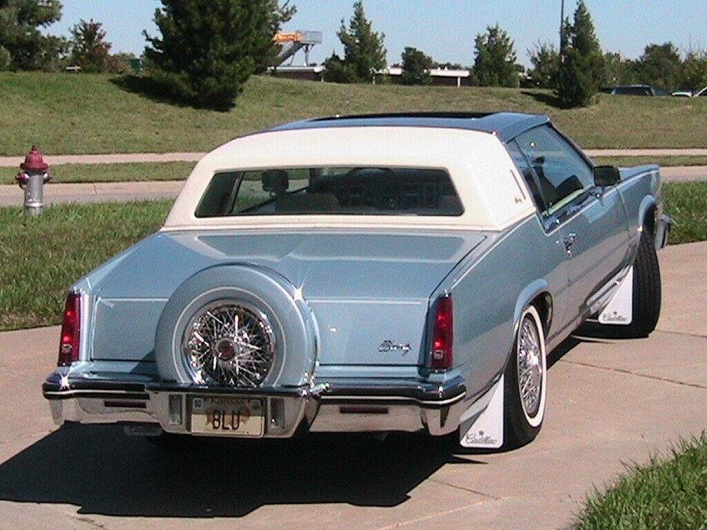 Cadillac-Eldorado-1982-Coupe-11