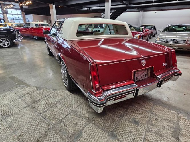 Cadillac-Eldorado-1983-Maple-Firemist-White-Leather-16