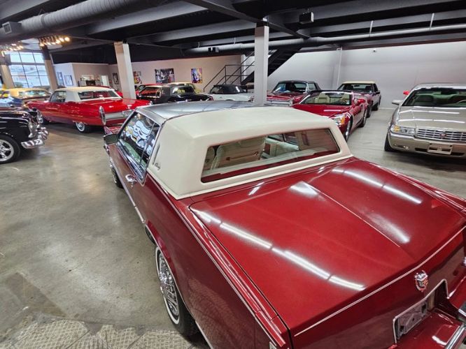 Cadillac-Eldorado-1983-Maple-Firemist-White-Leather-9