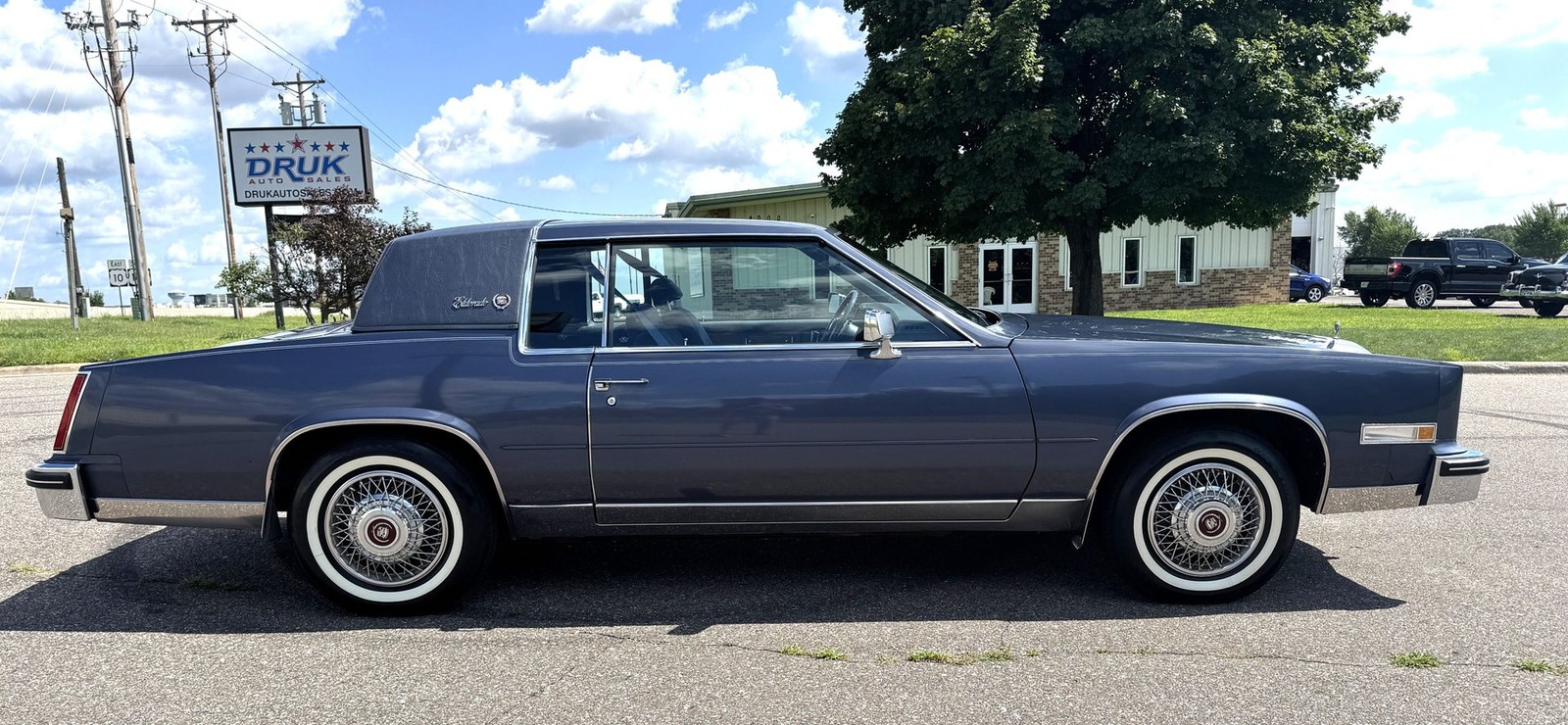 Cadillac-Eldorado-1984-1