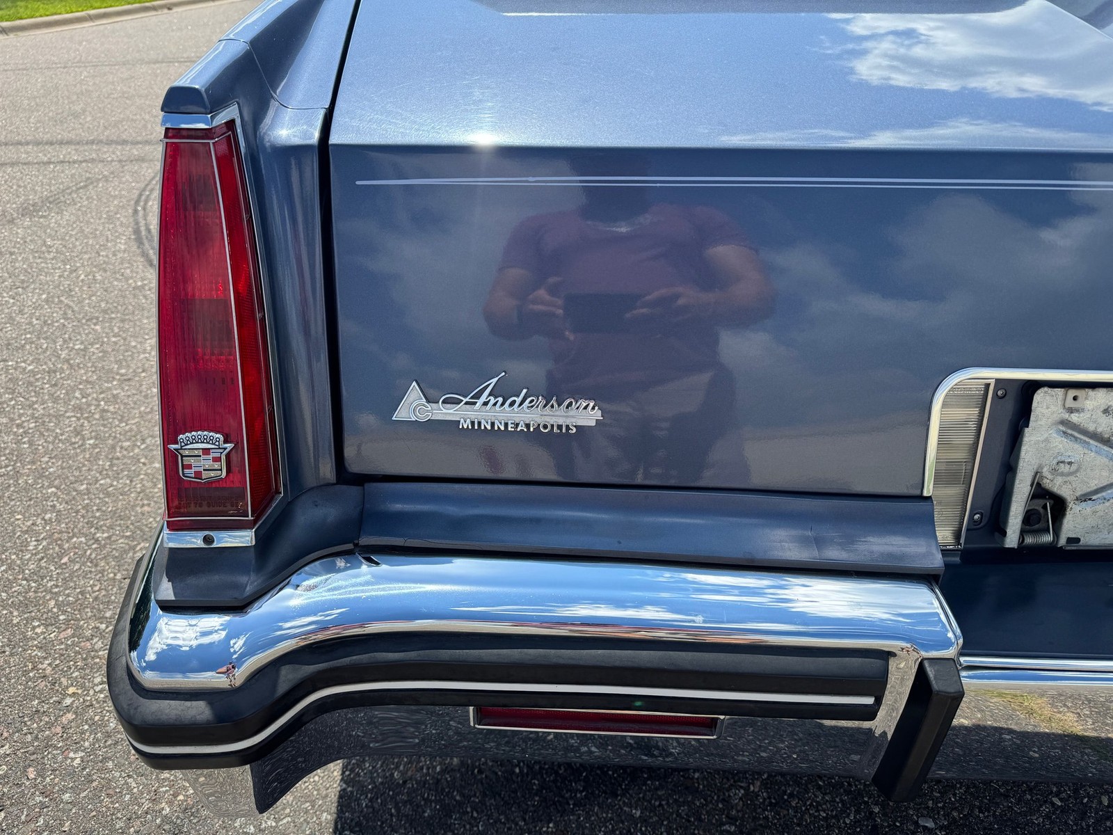 Cadillac-Eldorado-1984-32