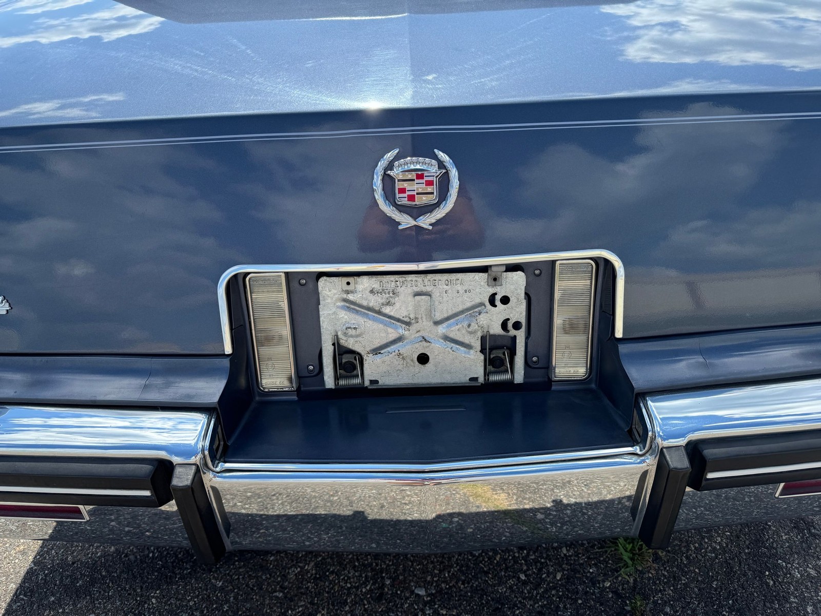 Cadillac-Eldorado-1984-33