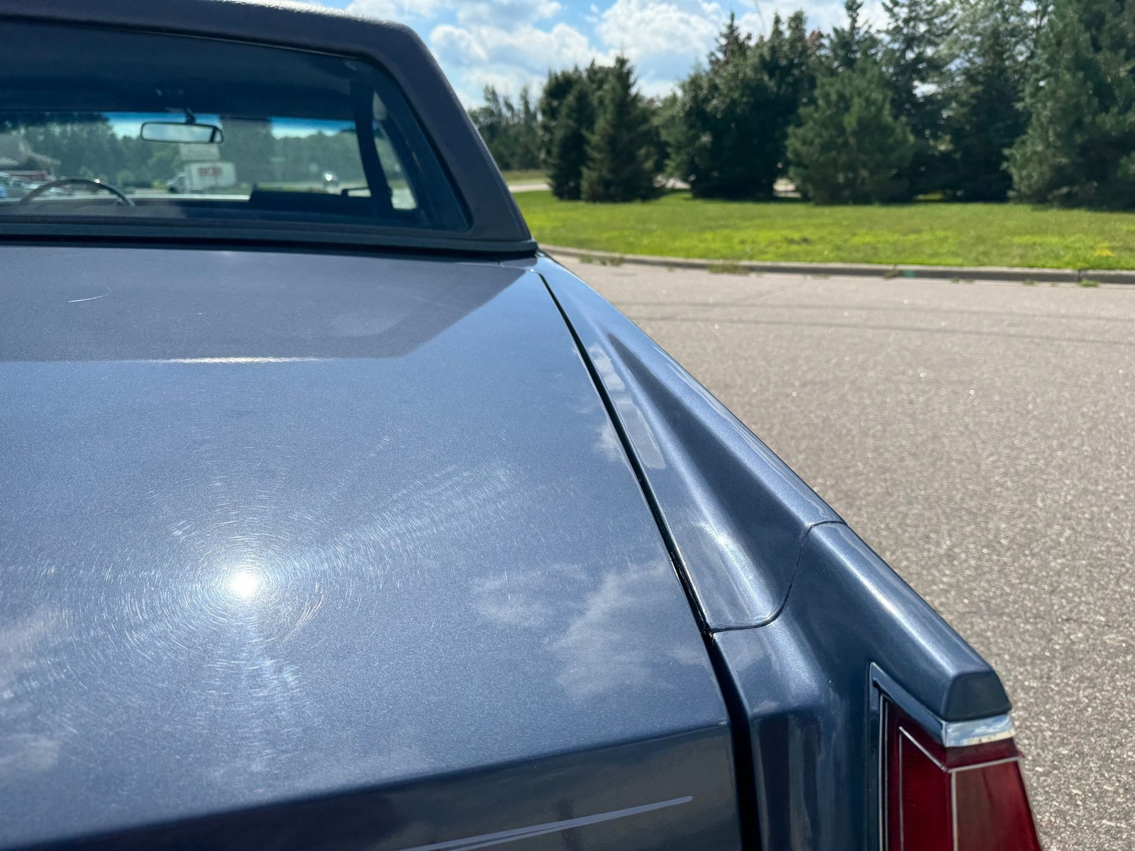 Cadillac-Eldorado-1984-35