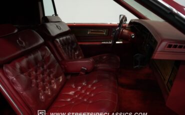 Cadillac-Eldorado-1984-Autumn-Maple-Firemis-Dark-Carmine-Red-47