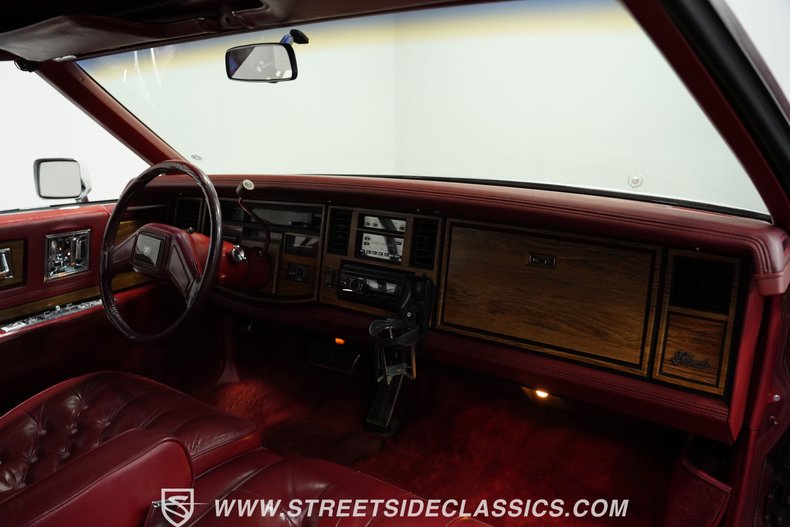 Cadillac-Eldorado-1984-Autumn-Maple-Firemis-Dark-Carmine-Red-49