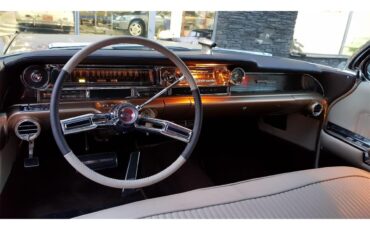 Cadillac-Eldorado-biarritz-1961-Aspen-Gold-Beige-9