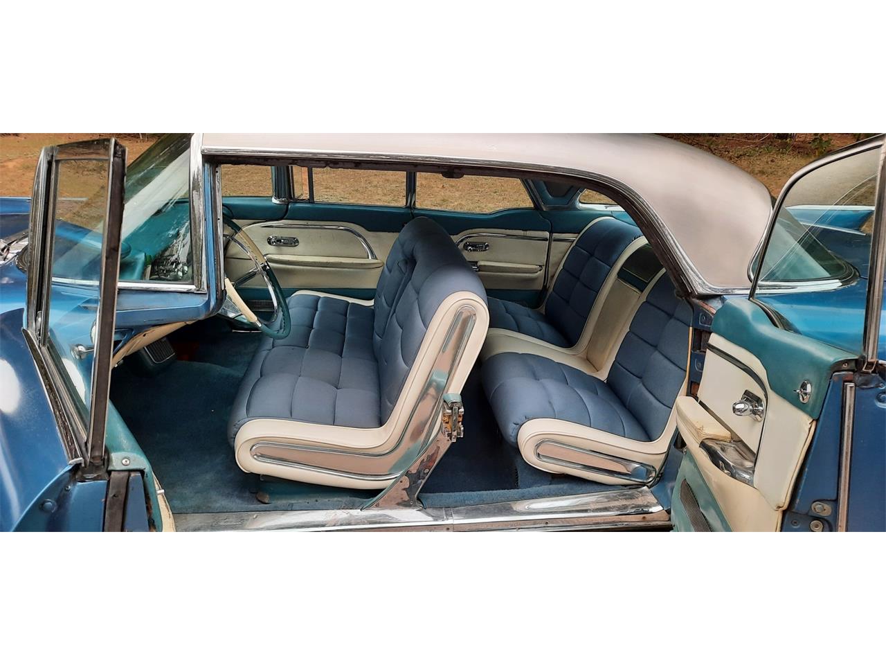 Cadillac-Eldorado-brougham-1957-14