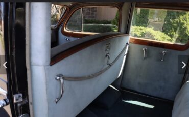 Cadillac-Fleetwood-1938-27