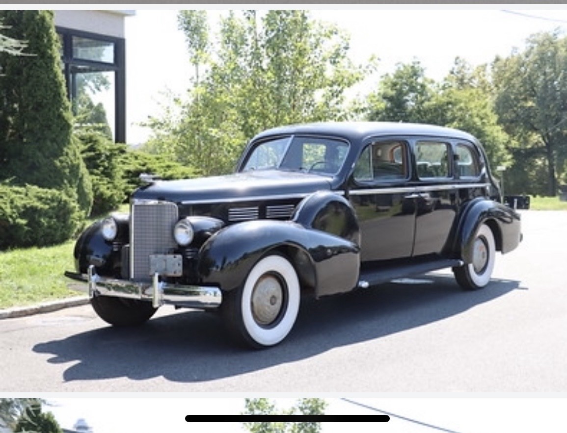 Cadillac-Fleetwood-1938-3