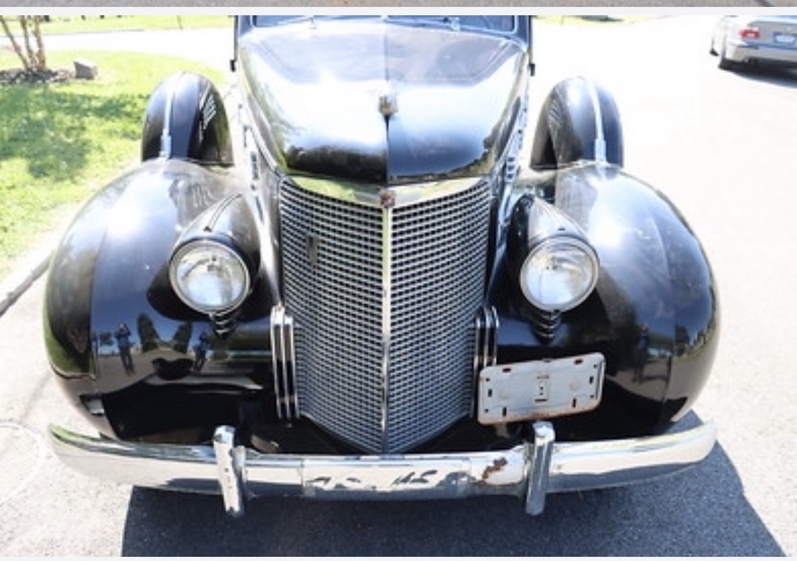 Cadillac-Fleetwood-1938-8
