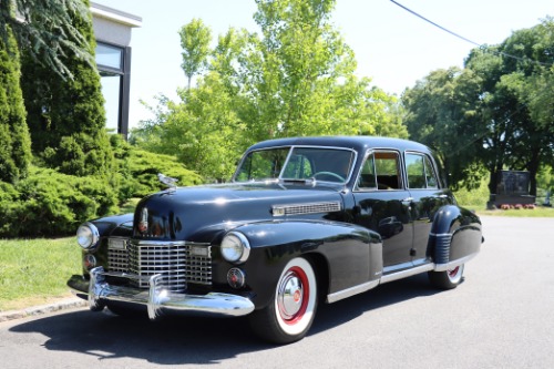 Cadillac-Fleetwood-1941-Black-Tan-1
