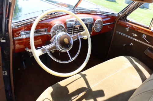 Cadillac-Fleetwood-1941-Black-Tan-6