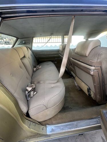 Cadillac-Fleetwood-1969-Gold-12