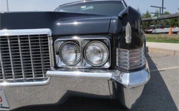 Cadillac-Fleetwood-1970-Black-Saddle-1