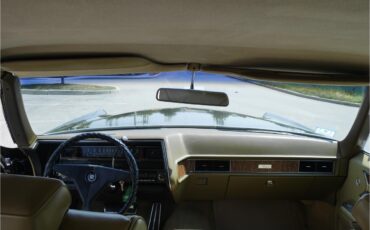 Cadillac-Fleetwood-1970-Black-Saddle-14