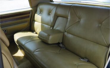 Cadillac-Fleetwood-1970-Black-Saddle-16