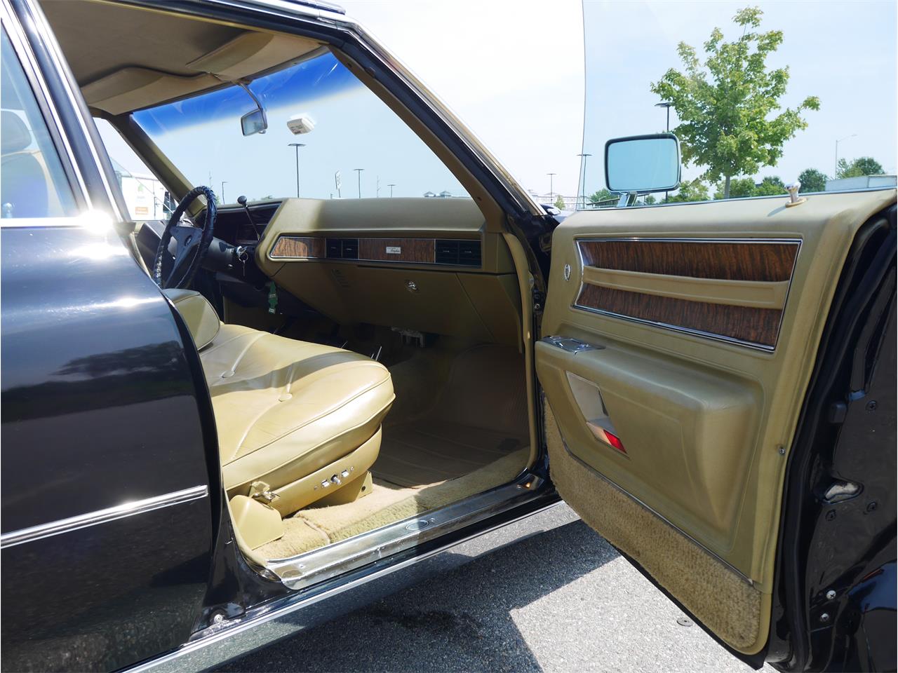 Cadillac-Fleetwood-1970-Black-Saddle-20