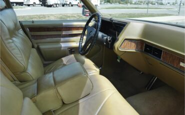 Cadillac-Fleetwood-1970-Black-Saddle-22