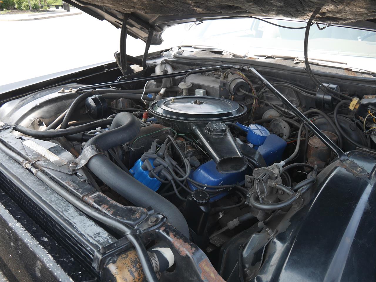 Cadillac-Fleetwood-1970-Black-Saddle-29